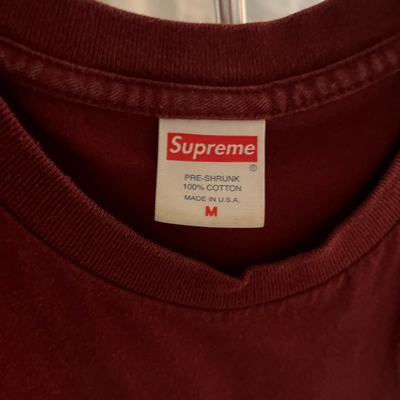 supreme tee - Picture 2 of 3